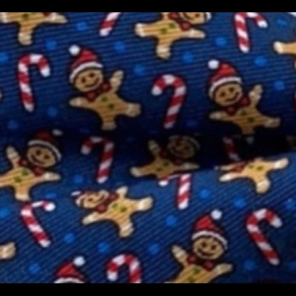 NWT Izod Boy’s Christmas Gingerbread Man Bow Tie